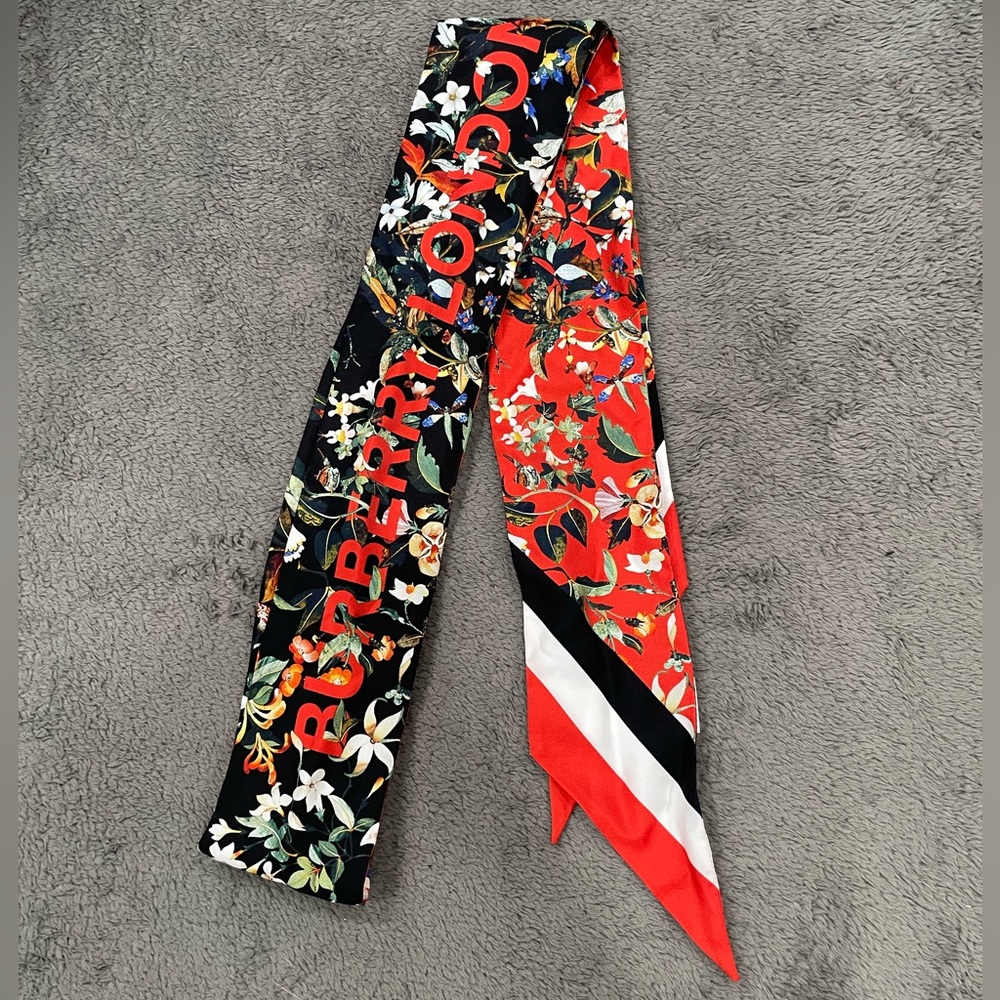 Burberry silk reversible twilly scarf